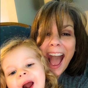 Meet your Posher, Christy